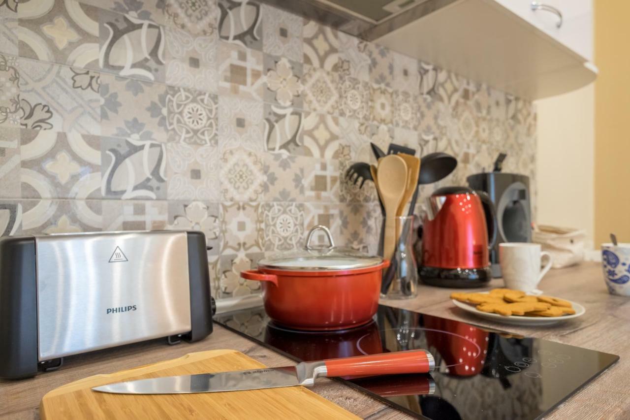 Modern 2 Bedroom Apartment Next To Vitosha Str. Σόφια Εξωτερικό φωτογραφία