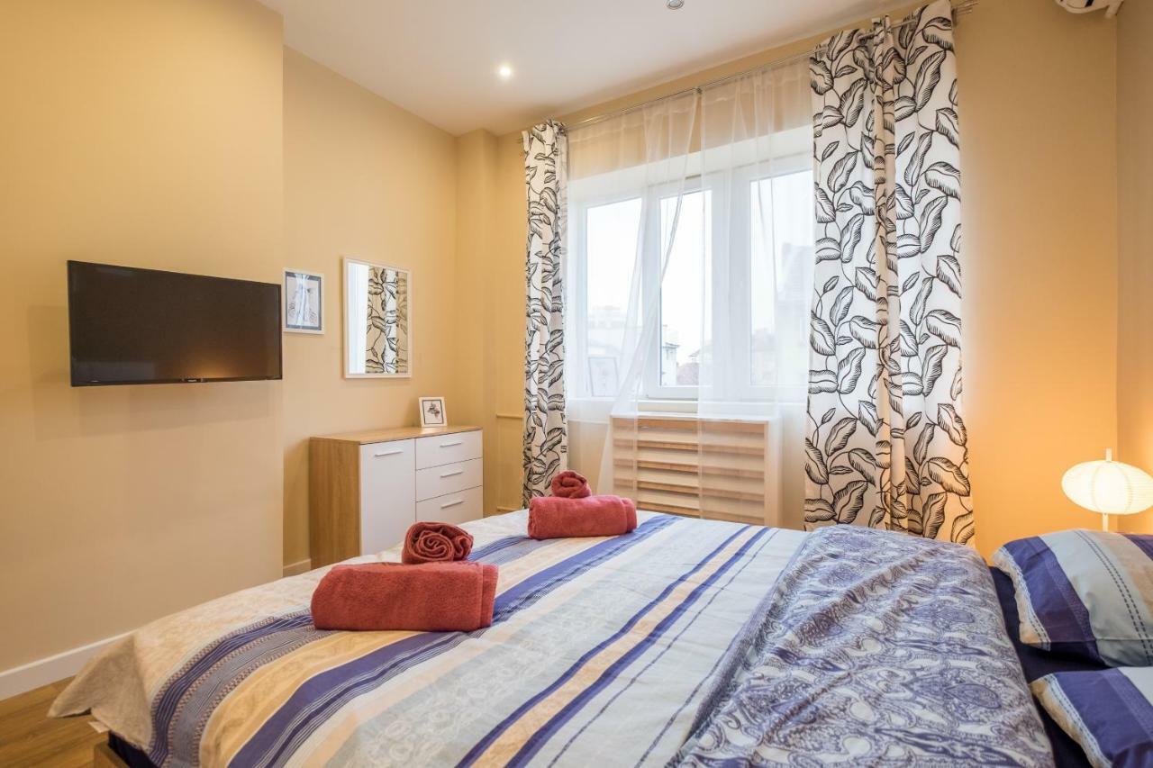 Modern 2 Bedroom Apartment Next To Vitosha Str. Σόφια Εξωτερικό φωτογραφία