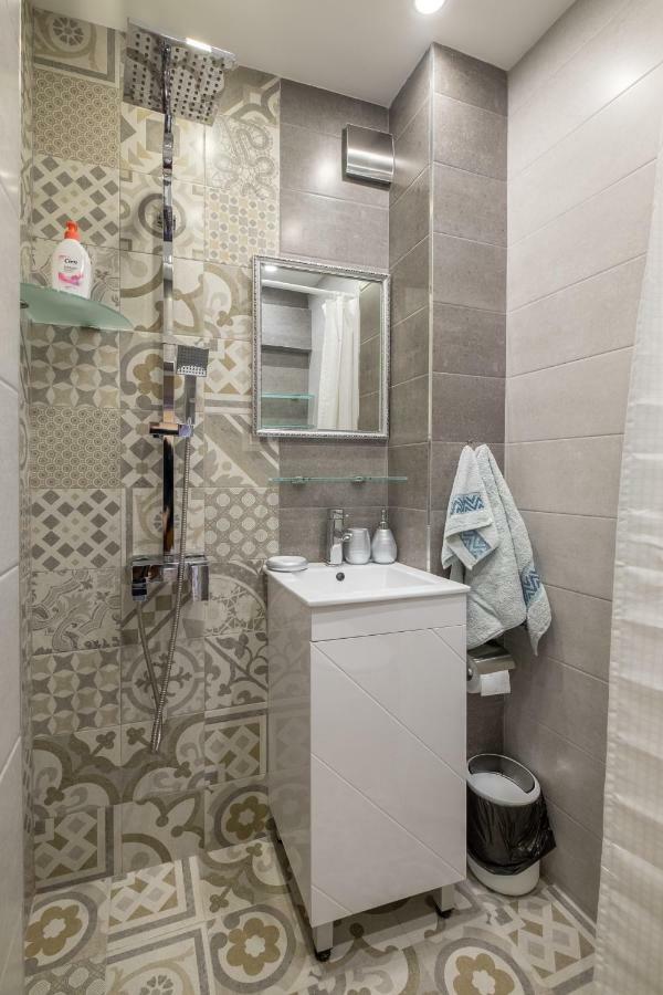 Modern 2 Bedroom Apartment Next To Vitosha Str. Σόφια Εξωτερικό φωτογραφία