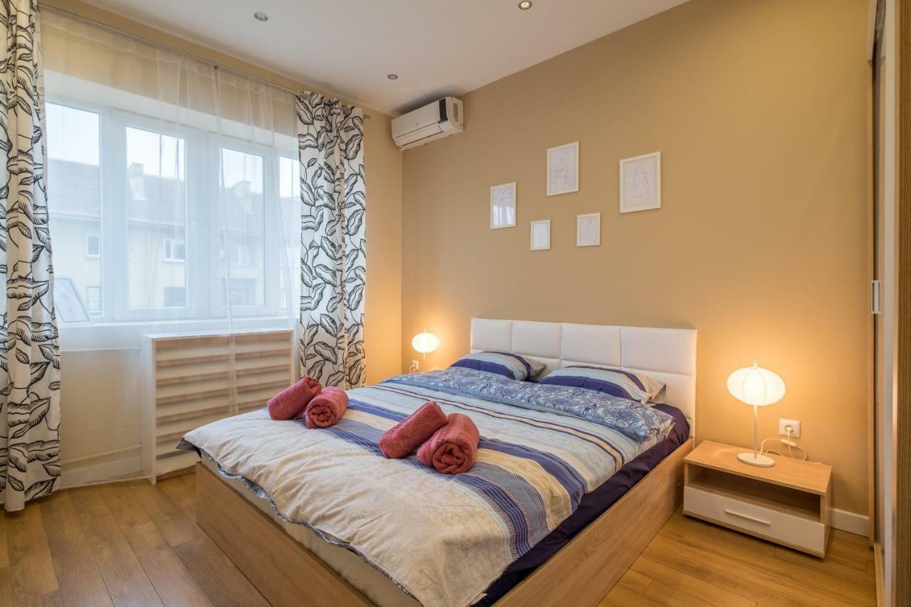 Modern 2 Bedroom Apartment Next To Vitosha Str. Σόφια Εξωτερικό φωτογραφία