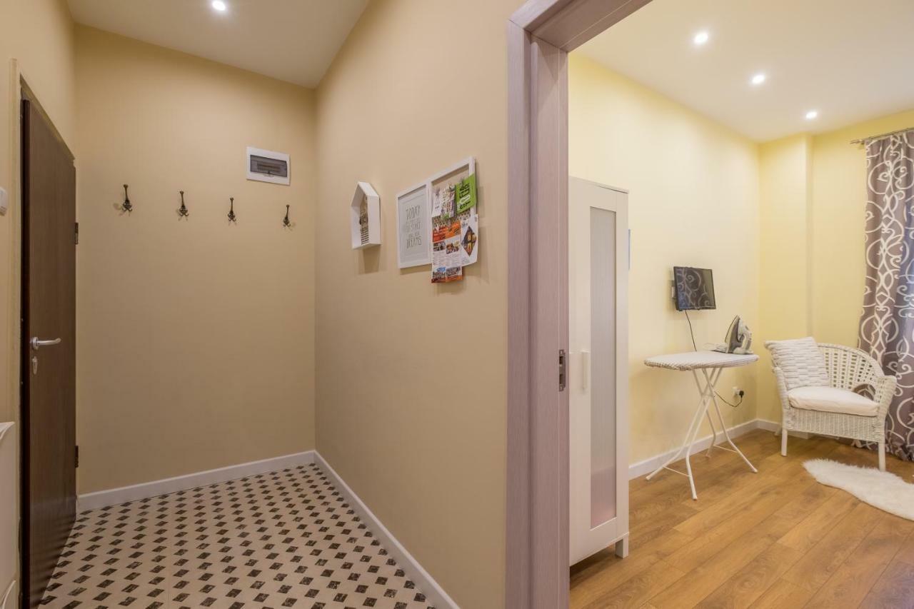 Modern 2 Bedroom Apartment Next To Vitosha Str. Σόφια Εξωτερικό φωτογραφία